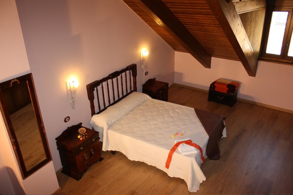 Casa Rural El Almendro De Maria Ponferrada Camera foto